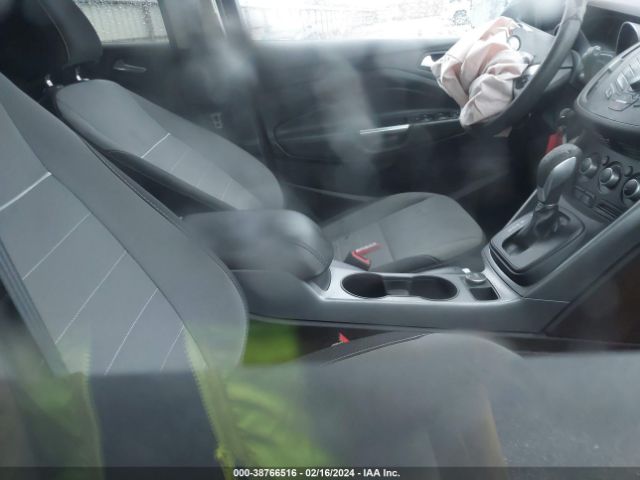 1FMCU0GX1EUD50589 Ford ESCAPE SE