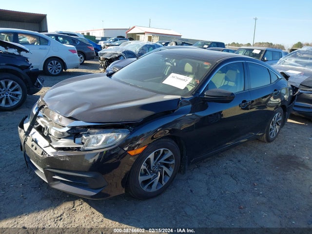 Honda CIVIC EX 2018 2HGFC2F76JH553493 Image 2