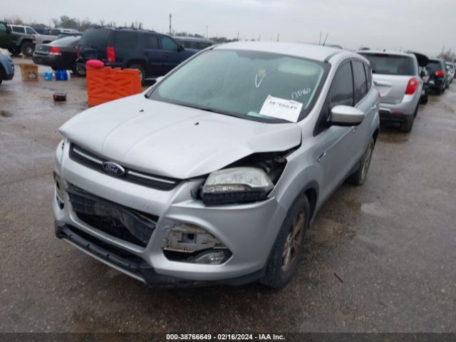 1FMCU0GX5EUE39307 Ford ESCAPE SE