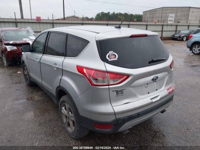 1FMCU0GX5EUE39307 Ford ESCAPE SE