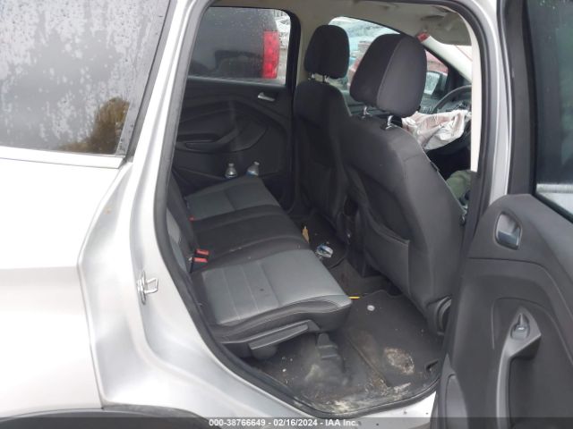 1FMCU0GX5EUE39307 Ford ESCAPE SE