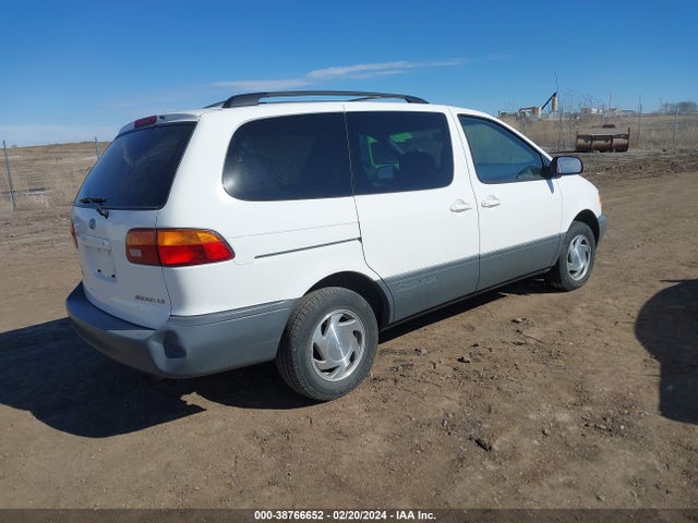 2000 TOYOTA SIENNA LE VIN: 4T3ZF13CXYU315641