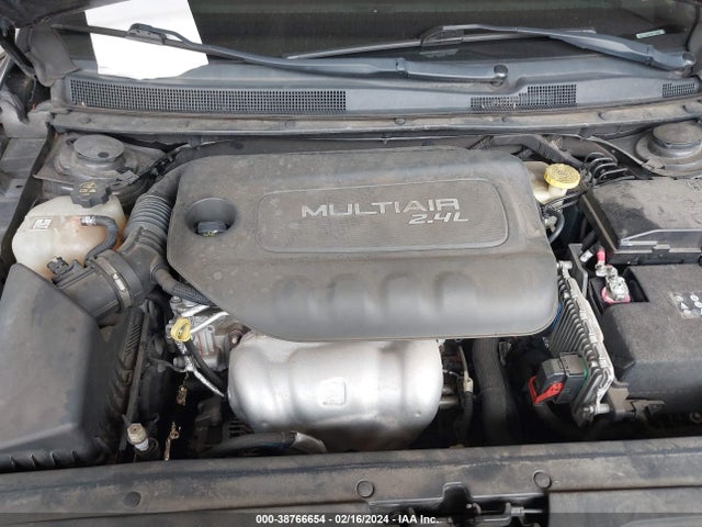 Chrysler 200 Limited 2016 1C3CCCAB8GN116666 Image 10