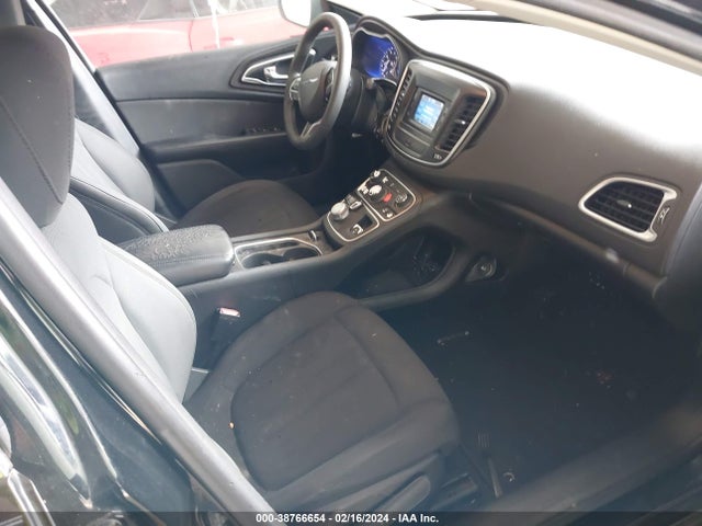 Chrysler 200 Limited 2016 1C3CCCAB8GN116666 Image 5
