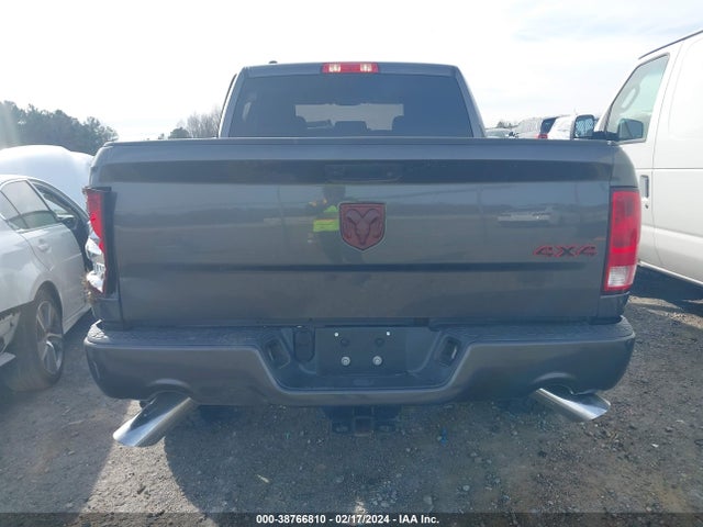 RAM 1500 Express  4x4 5'7 Box 2018 1C6RR7KT4JS321503 Image 16