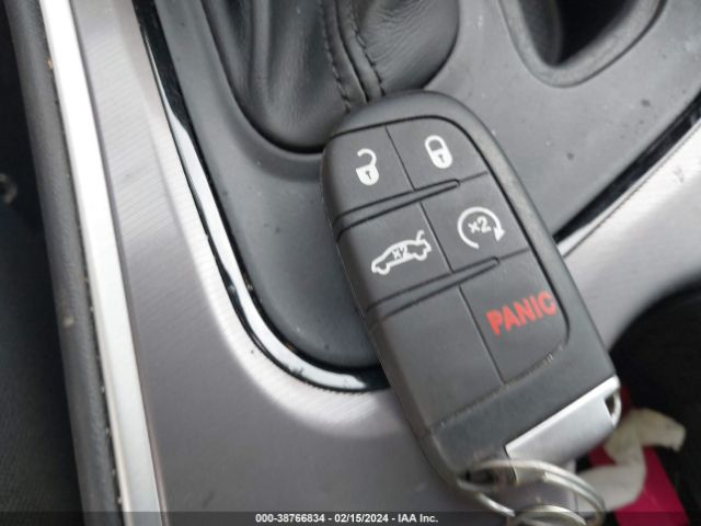 2C3CDZAGXNH165188 Dodge Challenger Sxt