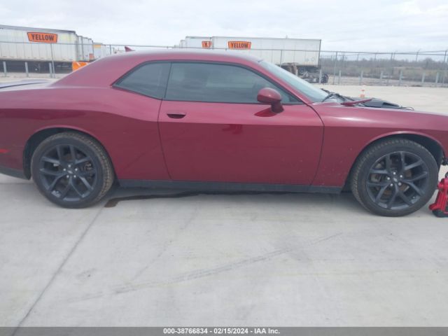 2C3CDZAGXNH165188 Dodge Challenger Sxt