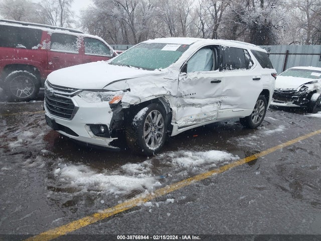 Chevrolet Traverse Premier 2019 1GNEVKKW8KJ294207 Image 2
