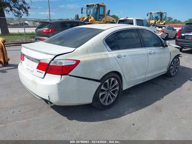 Honda Accord Sport 2015 1HGCR2F5XFA093745 Image 4