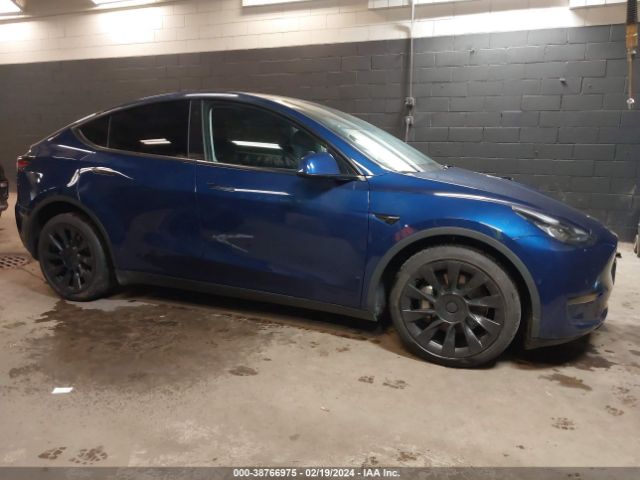 2022 TESLA MODEL Y 7SAYGAEE8NF433764