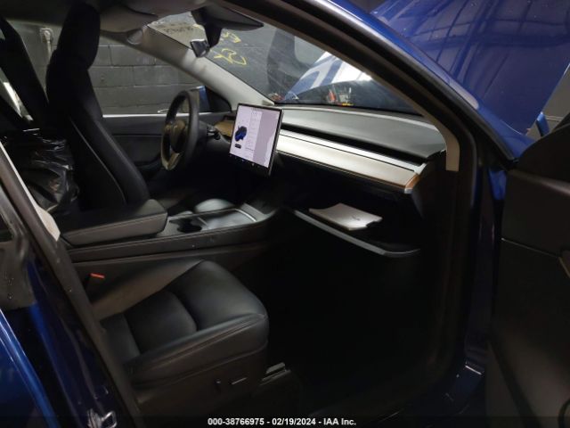 2022 TESLA MODEL Y 7SAYGAEE8NF433764 Photo 4
