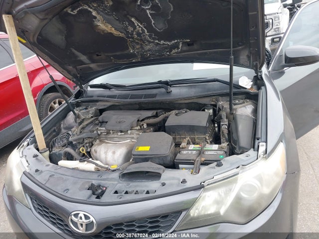 2014 TOYOTA CAMRY SE VIN: 4T1BF1FK9EU322301
