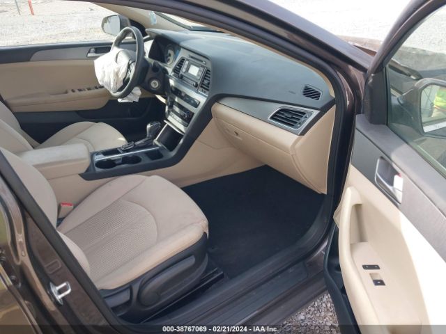 5NPE24AF4FH132779 Hyundai SONATA SE