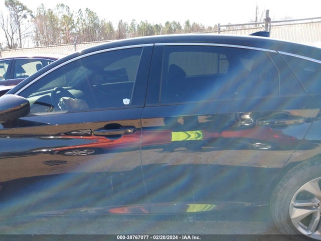 Honda ACCORD LX 2019 1HGCV1F10KA033499 Image 13