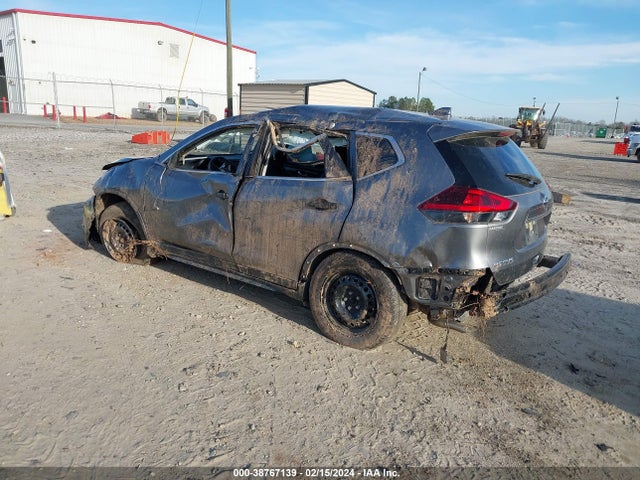 Nissan ROGUE S 2018 JN8AT2MT4JW461894 Image 3