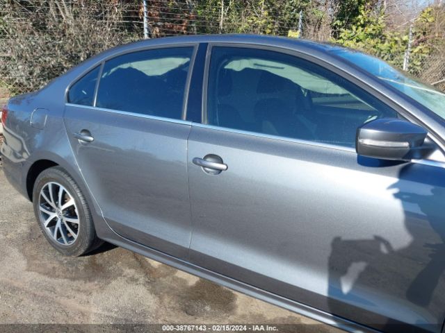 3VWDB7AJ9HM297268 Volkswagen Jetta 1.4t Se