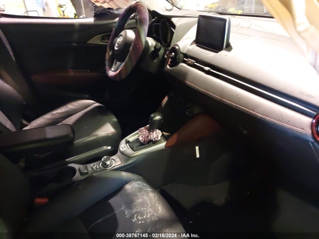 JM1DKFC79H0161014 Mazda Cx-3 Touring