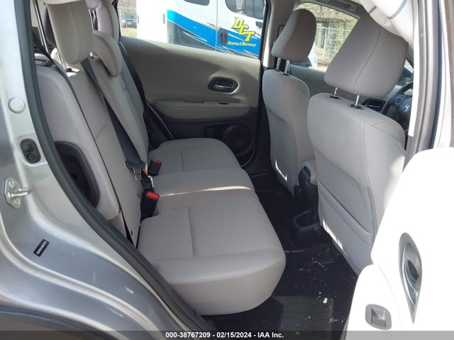 Honda HR-V LX 2017 3CZRU5H31HM704430 Image 8