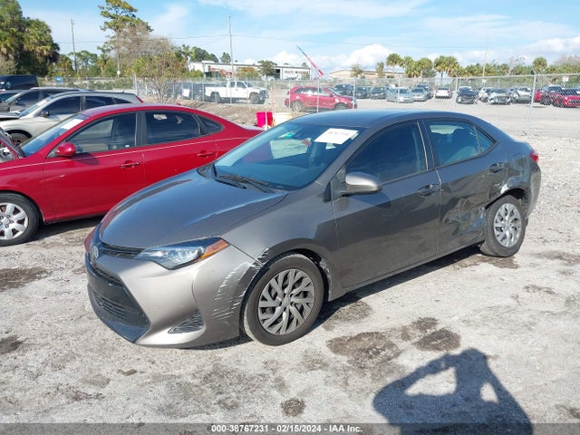 Toyota COROLLA LE 2019 2T1BURHE6KC241958 Image 2