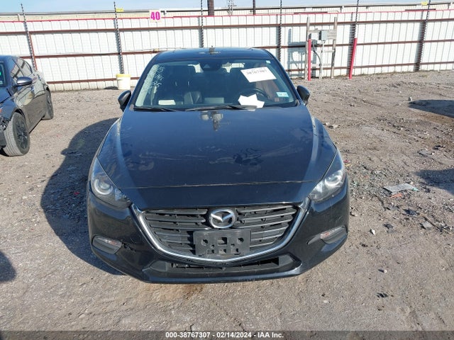 3MZBN1L36JM230319 Mazda Mazda3 Touring