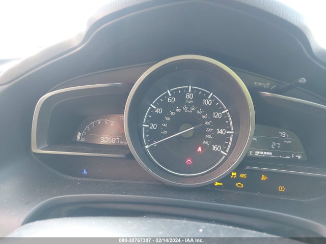3MZBN1L36JM230319 Mazda Mazda3 Touring