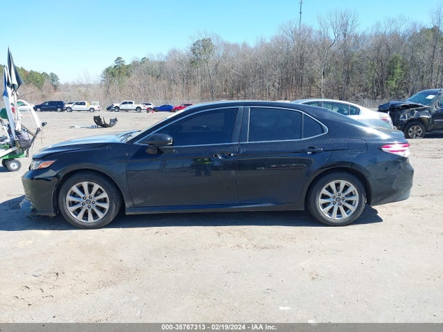 Toyota CAMRY LE 2018 4T1B11HK3JU070504 Image 14