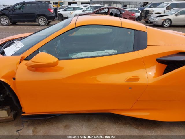ZFF93LMA3N0272781 Ferrari F8 Spider