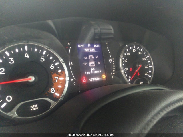 Jeep Renegade Latitude 2016 ZACCJBBT1GPD56359 Image 7