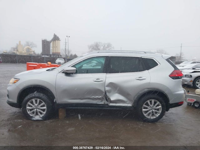 Nissan ROGUE SV 2017 5N1AT2MN5HC837118 Image 14