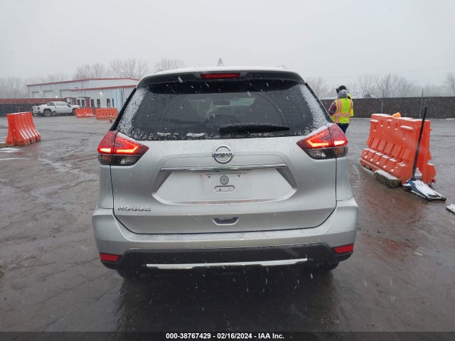 Nissan ROGUE SV 2017 5N1AT2MN5HC837118 Image 16