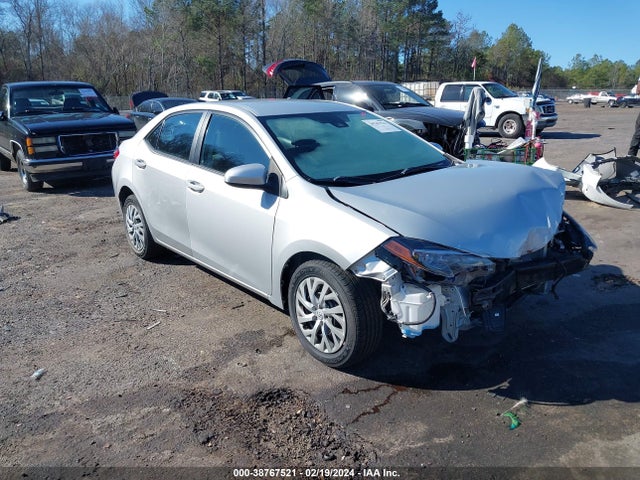 Toyota COROLLA LE 2017 2T1BURHE7HC876874 main image