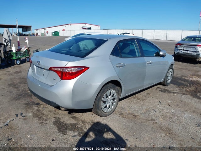 Toyota COROLLA LE 2017 2T1BURHE7HC876874 Image 4