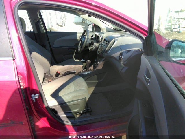 Chevrolet Sonic Lt Auto 2014 1G1JC6SB7E4114017 Image 5