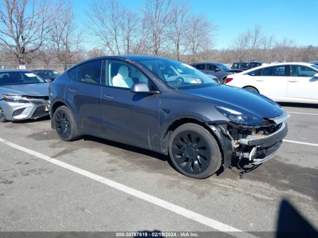 Auction sale of the 2023 Tesla Model Y Awd/long Range Dual Motor All-wheel Drive, vin: 7SAYGDEE4PF860590, lot number: 38767619