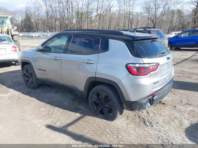 3C4NJDBB8JT396076 Jeep Compass Altitude 4x4