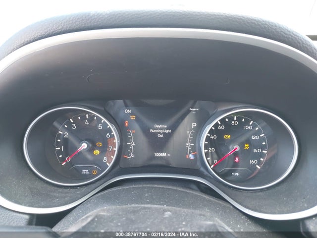 3C4NJDBB8JT396076 Jeep Compass Altitude 4x4