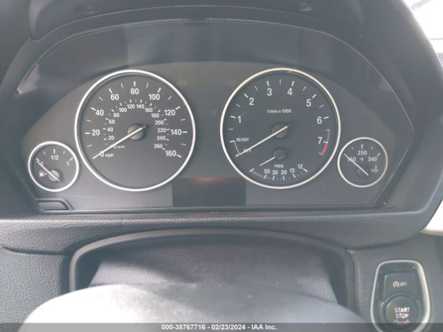 WBA3B1G58FNT02613 BMW 320i