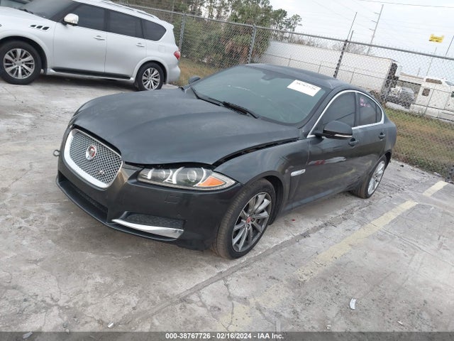 2013 JAGUAR XF SAJWA0ES2DPS95652 Photo 1