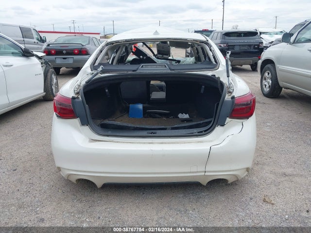 Infiniti Q50 3.0t Luxe 2018 JN1EV7AR2JM440991 Image 15
