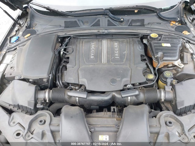 2013 JAGUAR XF SAJWA0E77D8S91974 Photo 9