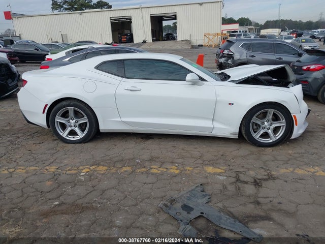 Chevrolet Camaro 1lt 2016 1G1FB1RS0G0147968 Image 13