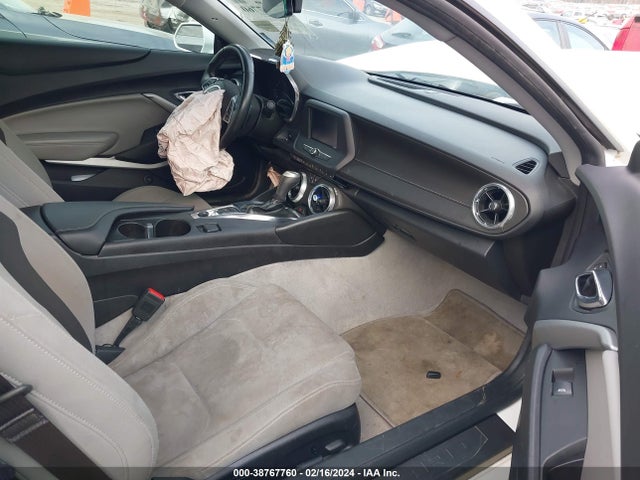 Chevrolet Camaro 1lt 2016 1G1FB1RS0G0147968 Image 5