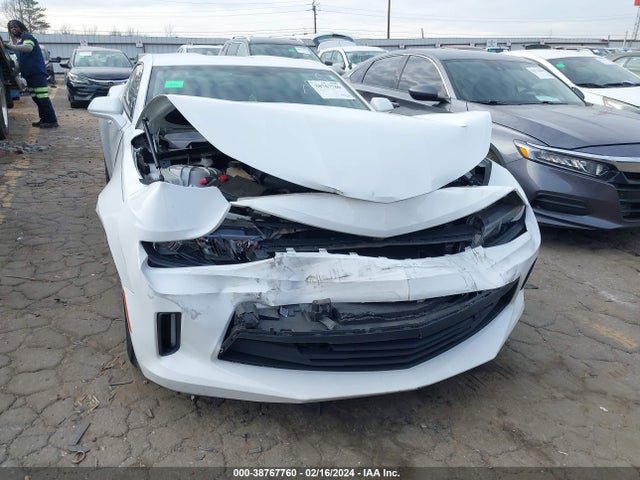 Chevrolet Camaro 1lt 2016 1G1FB1RS0G0147968 Image 6