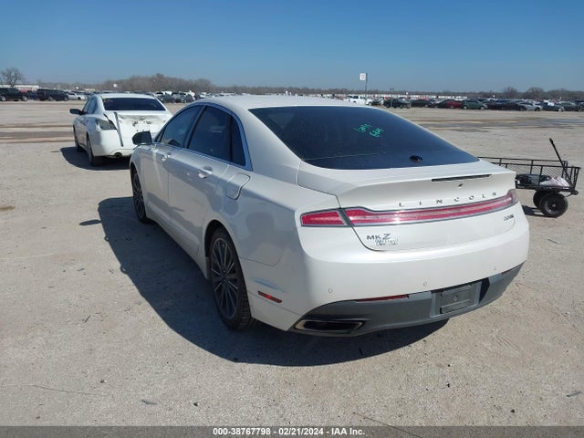 Lincoln MKZ 2016 3LN6L2J99GR632396 Image 3