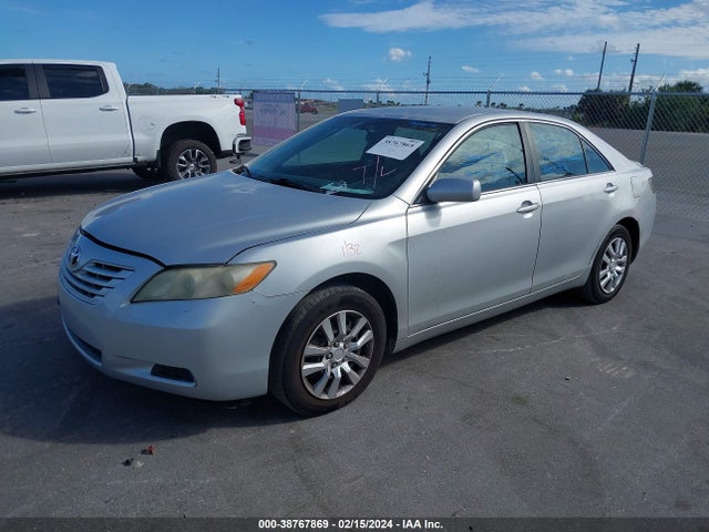 38767869 :رقم المزاد ، 4T1BE46K37U005332 vin ، 2007 Toyota Camry Ce مزاد بيع