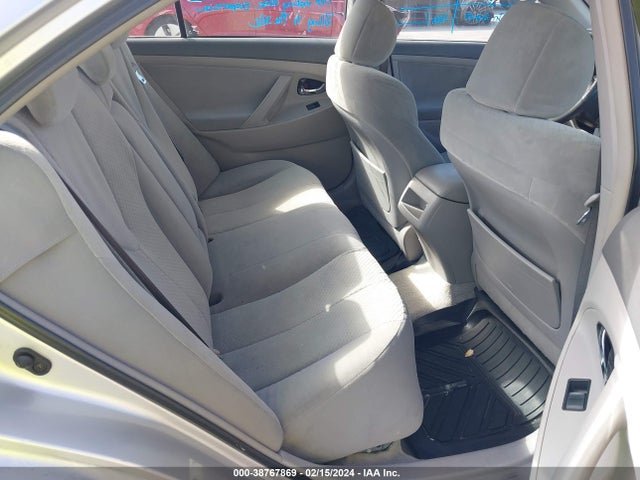 38767869 :رقم المزاد ، 4T1BE46K37U005332 vin ، 2007 Toyota Camry Ce مزاد بيع