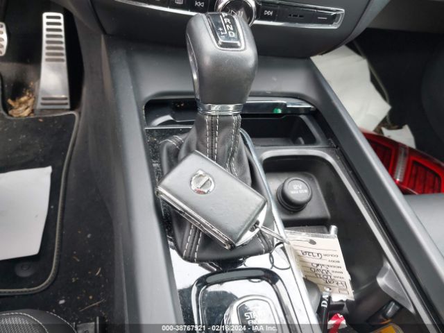 7JRA22TM0MG096896 Volvo S60 T6 R-design