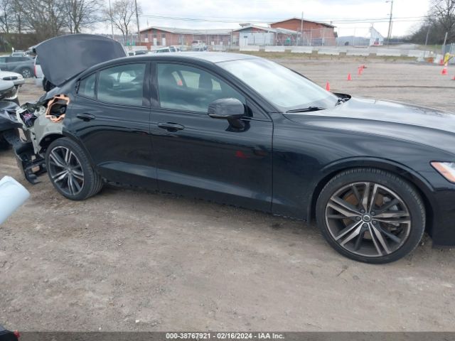 7JRA22TM0MG096896 Volvo S60 T6 R-design