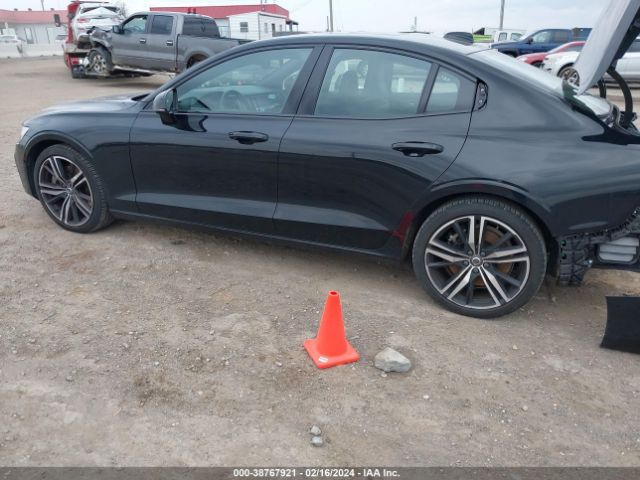 7JRA22TM0MG096896 Volvo S60 T6 R-design