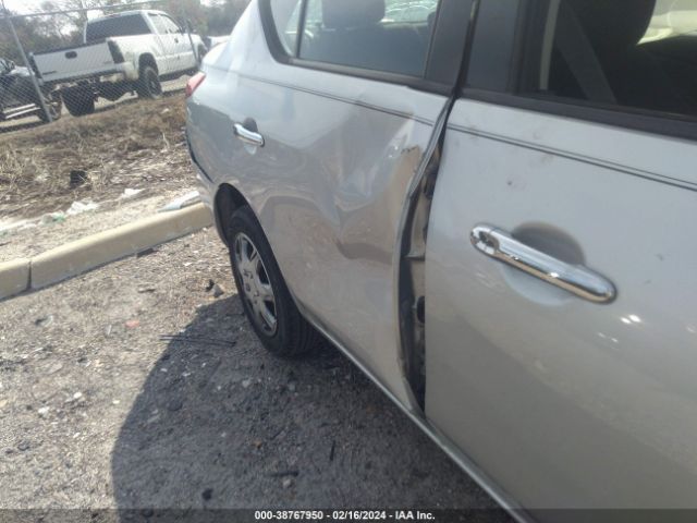 3N1CN7AP8JK443271 Nissan Versa 1.6 Sv